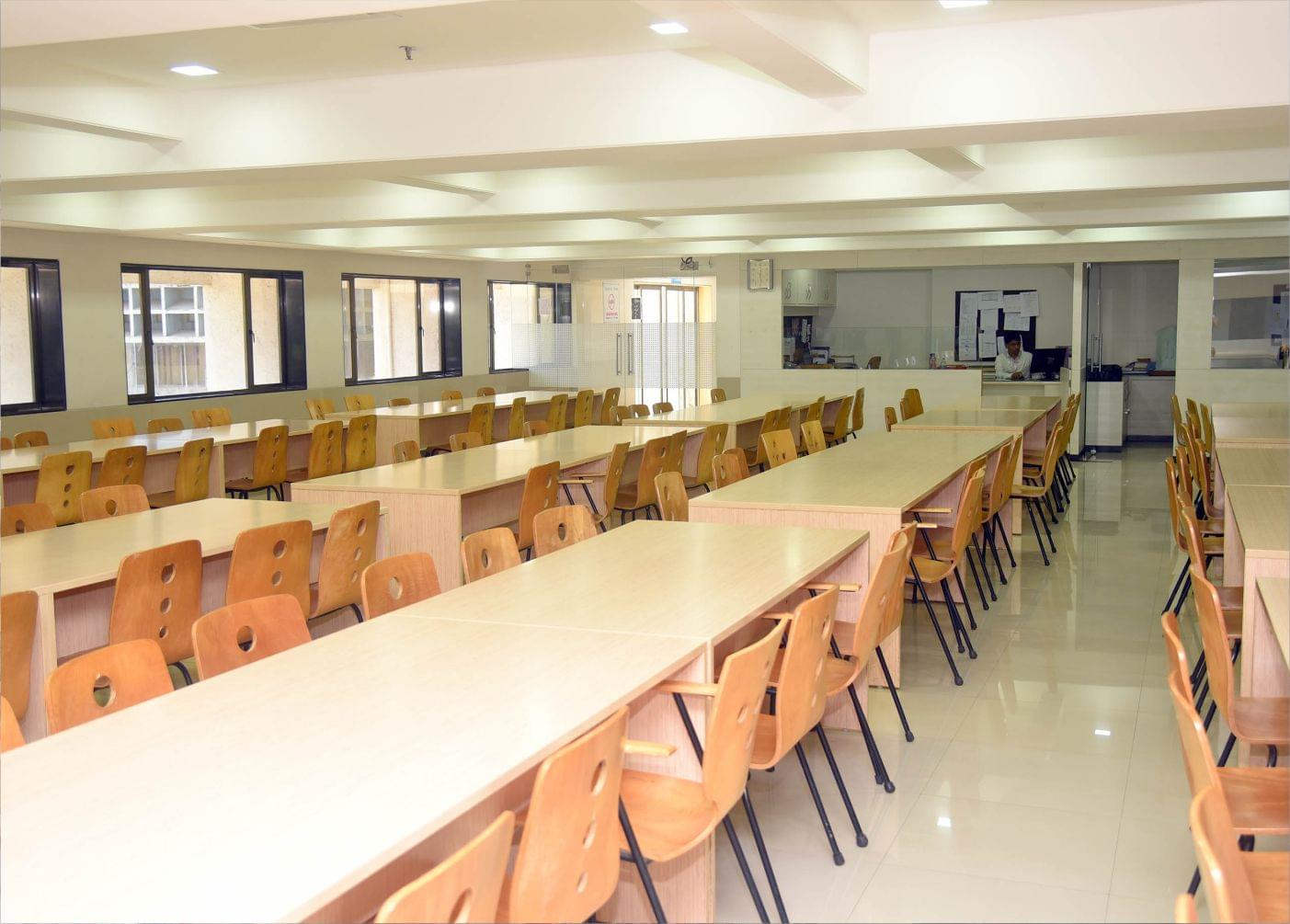 Chetana's Institute of Management and Research Mumbai Library photo 4